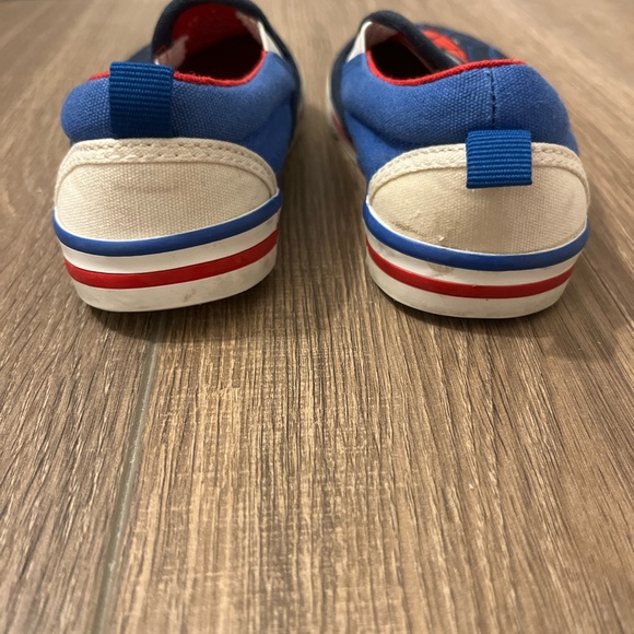 Toddler Boys BabyGap Superman Slip-ons - Picture 3 of 5